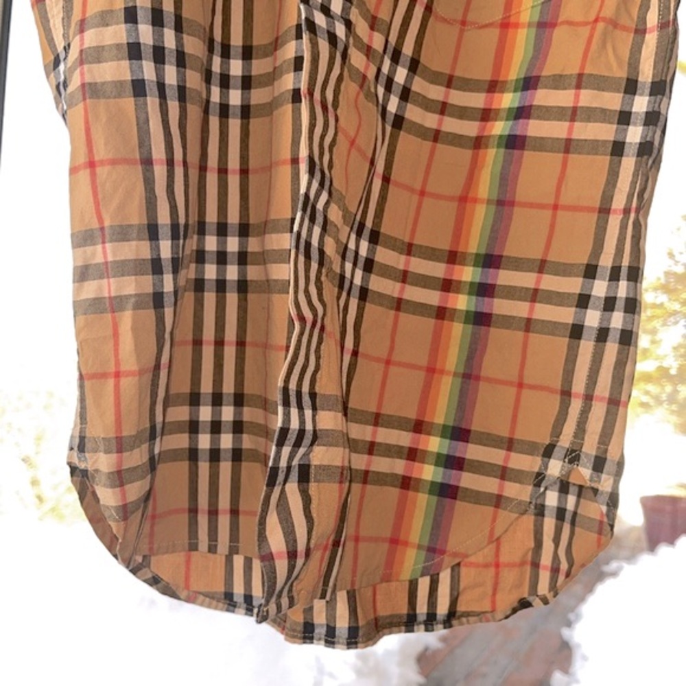 Burberry: Rainbow Chemise Nova Vintage Check Button Shirt (Limited Edition) - Picture 16 of 17